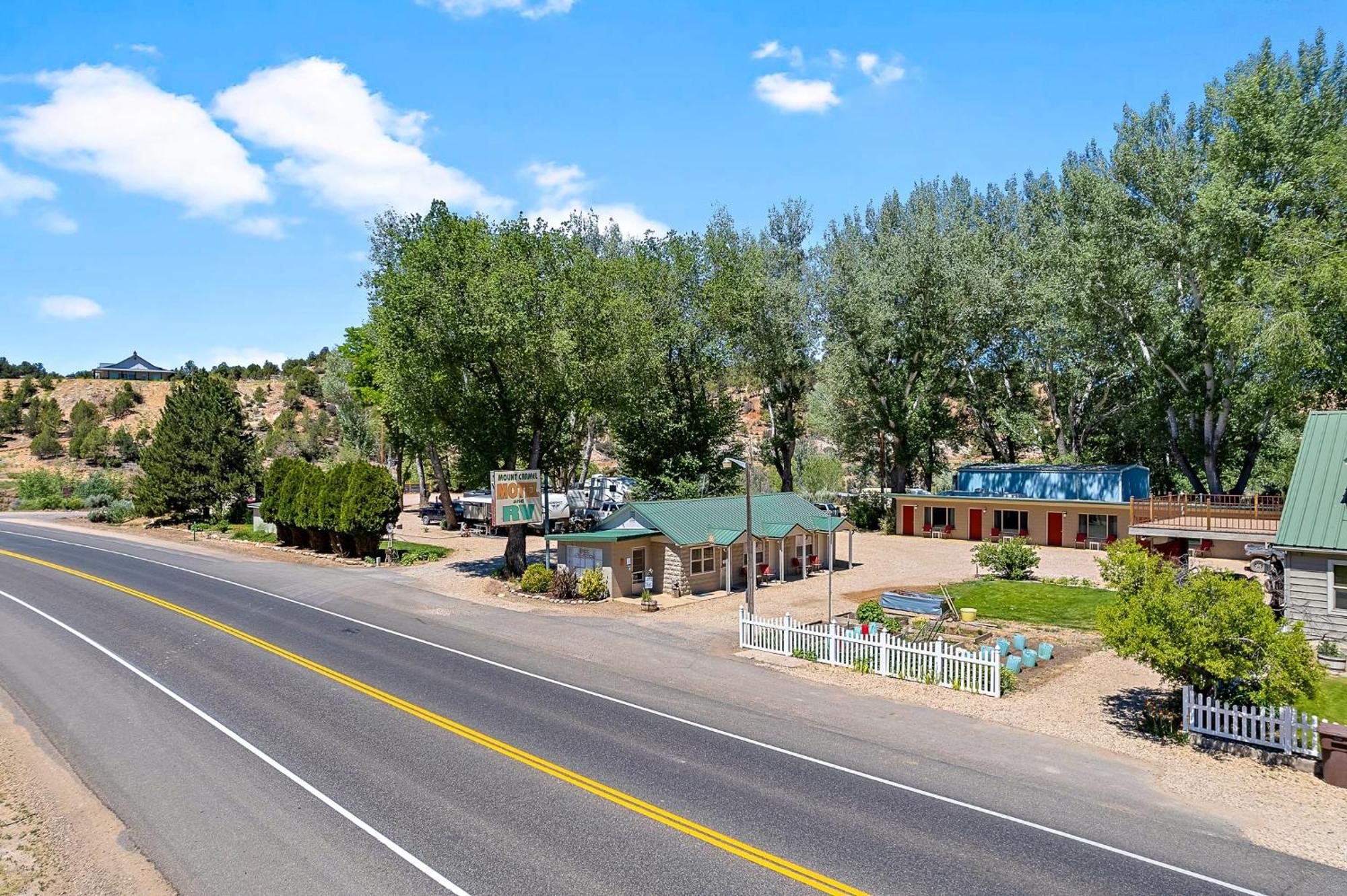 Mt Carmel Motel Close To Zion National Park Mount Carmel Exterior foto